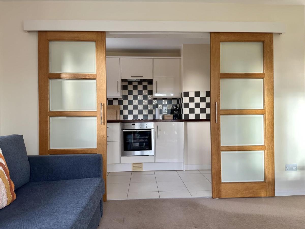 Super Apartment Next To Bicester Village Sleeps 4 Exterior photo
